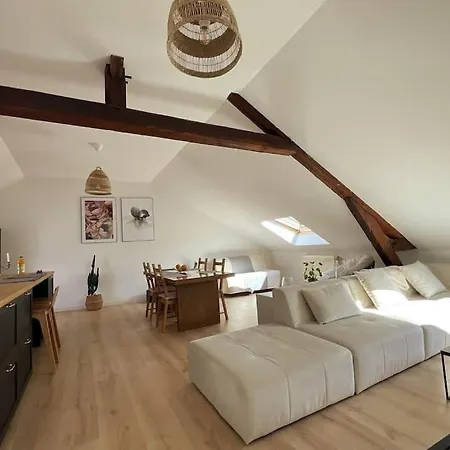 Apartment Le Monde D'elodie - Gare Routiere Rouen