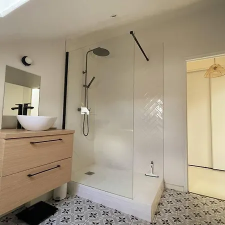 Apartment Le Monde D'elodie - Gare Routiere *