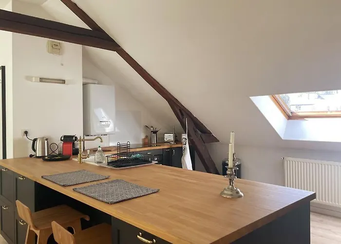 Le Monde D'elodie - Gare Routiere