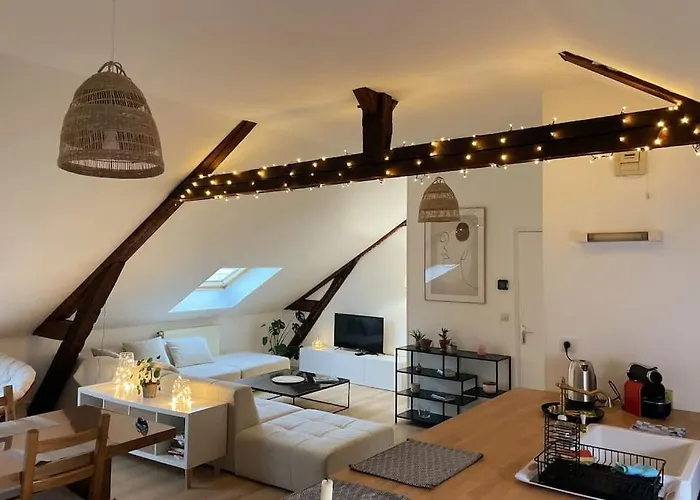 Le Monde D'elodie - Gare Routiere ルーアン