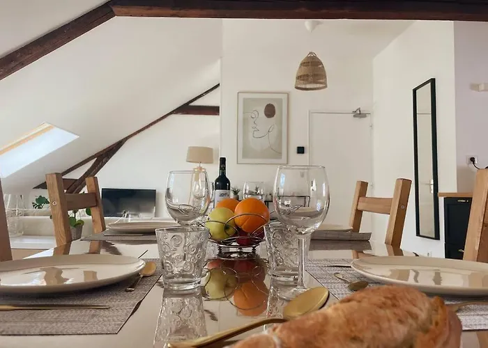 Le Monde D'elodie - Gare Routiere アパート